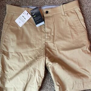 Nike Dri-Fit UV Men’s 10.5” Golf Chino Shorts